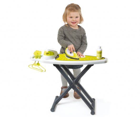SMOBY Ironing Board + Steam Iron